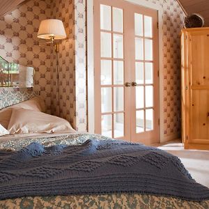 Chanticleer Guest House